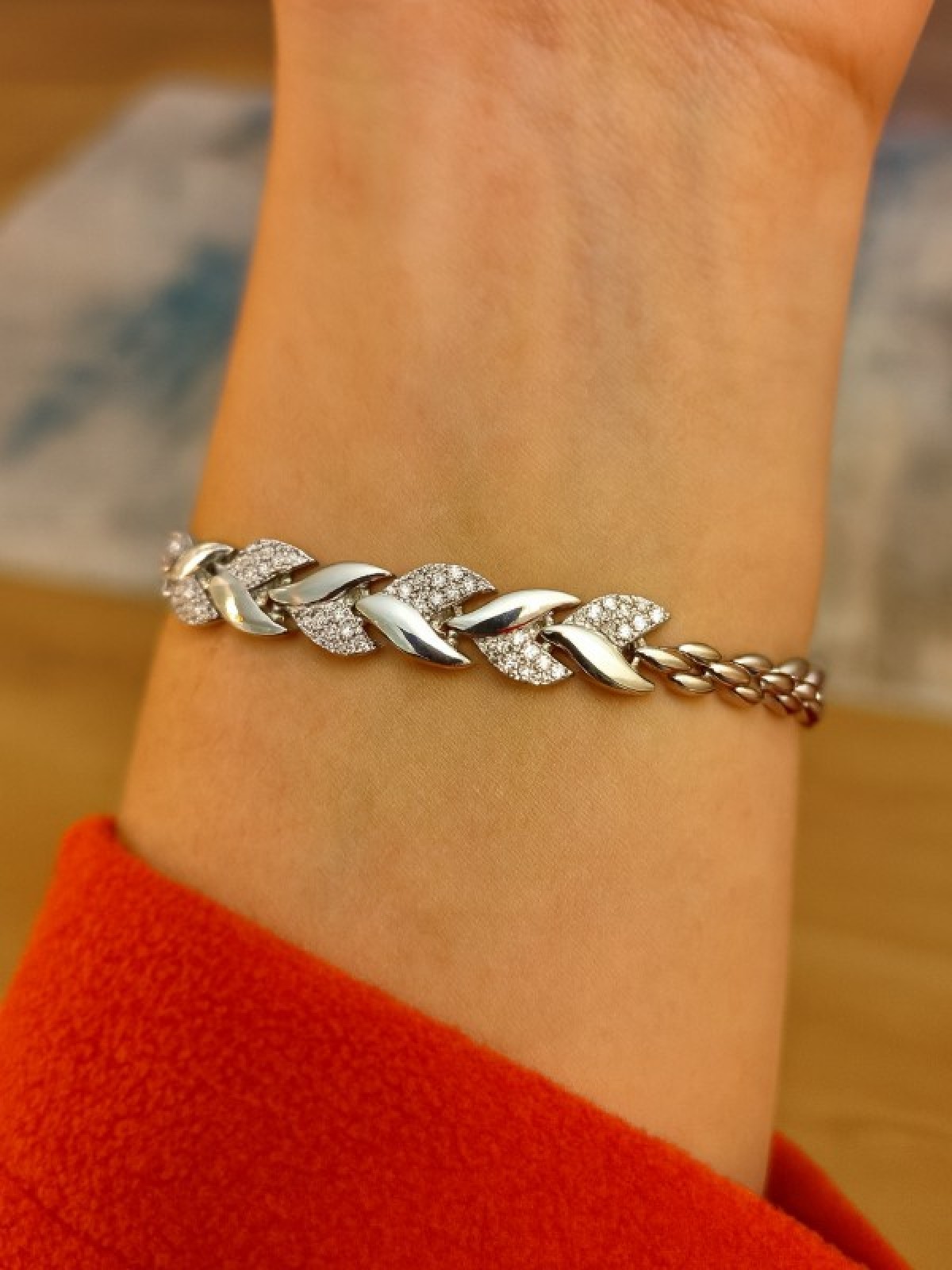 Gümüş Balıksırtı Taşlı Bileklik